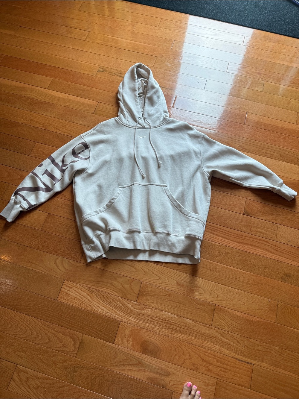 Nike Women’s Hoodie in Light Beige with Brown Sleeve Script